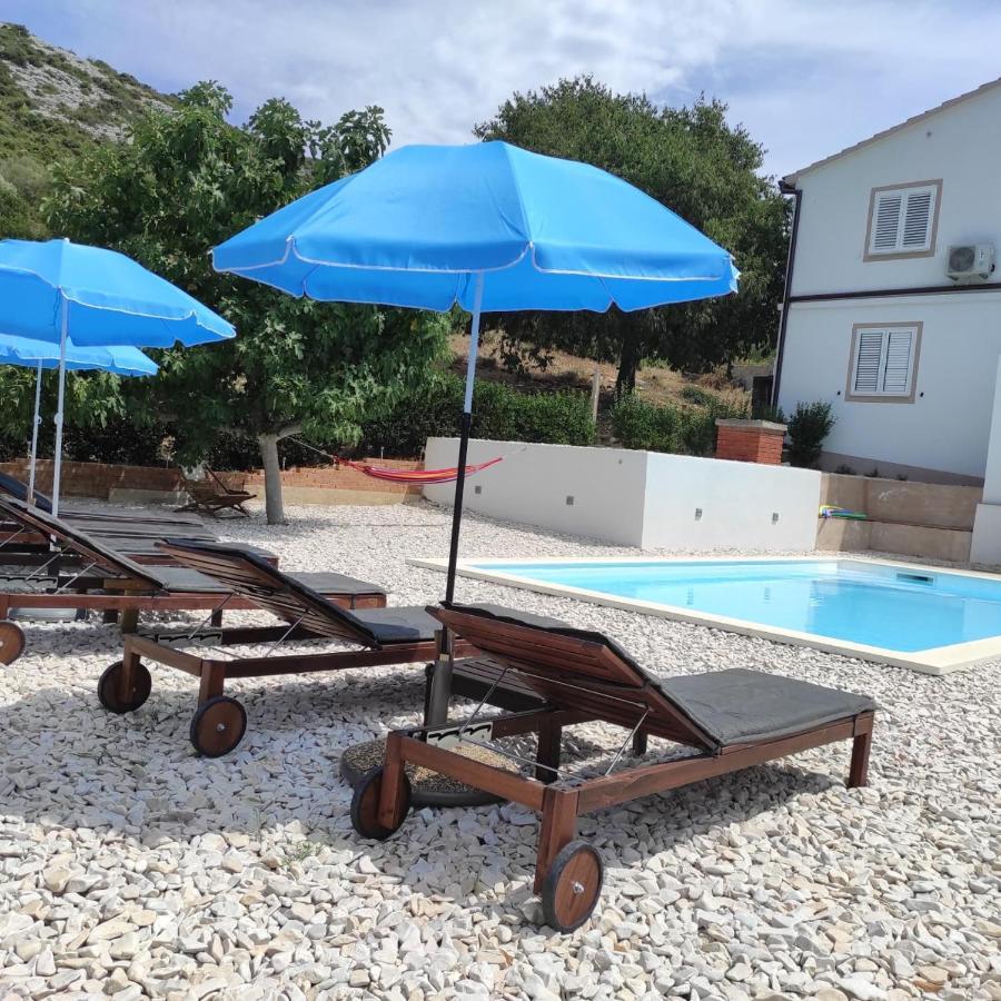 Kuca Za Odmor Lucija Apartment Vrana  ภายนอก รูปภาพ