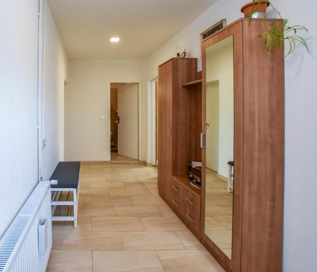 Kuca Za Odmor Lucija Apartment Vrana  ภายนอก รูปภาพ