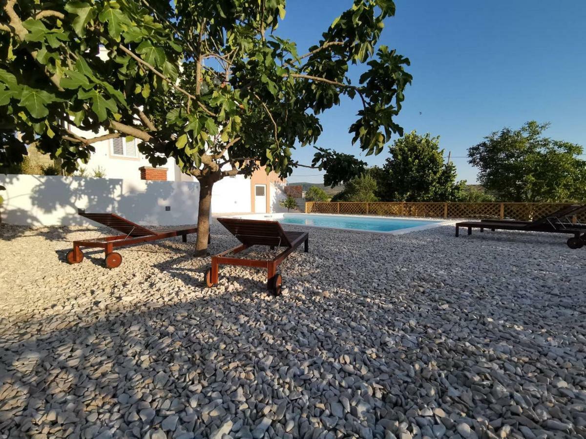 Kuca Za Odmor Lucija Apartment Vrana  ภายนอก รูปภาพ