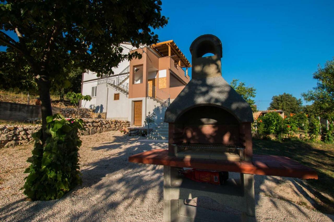 Kuca Za Odmor Lucija Apartment Vrana  ภายนอก รูปภาพ